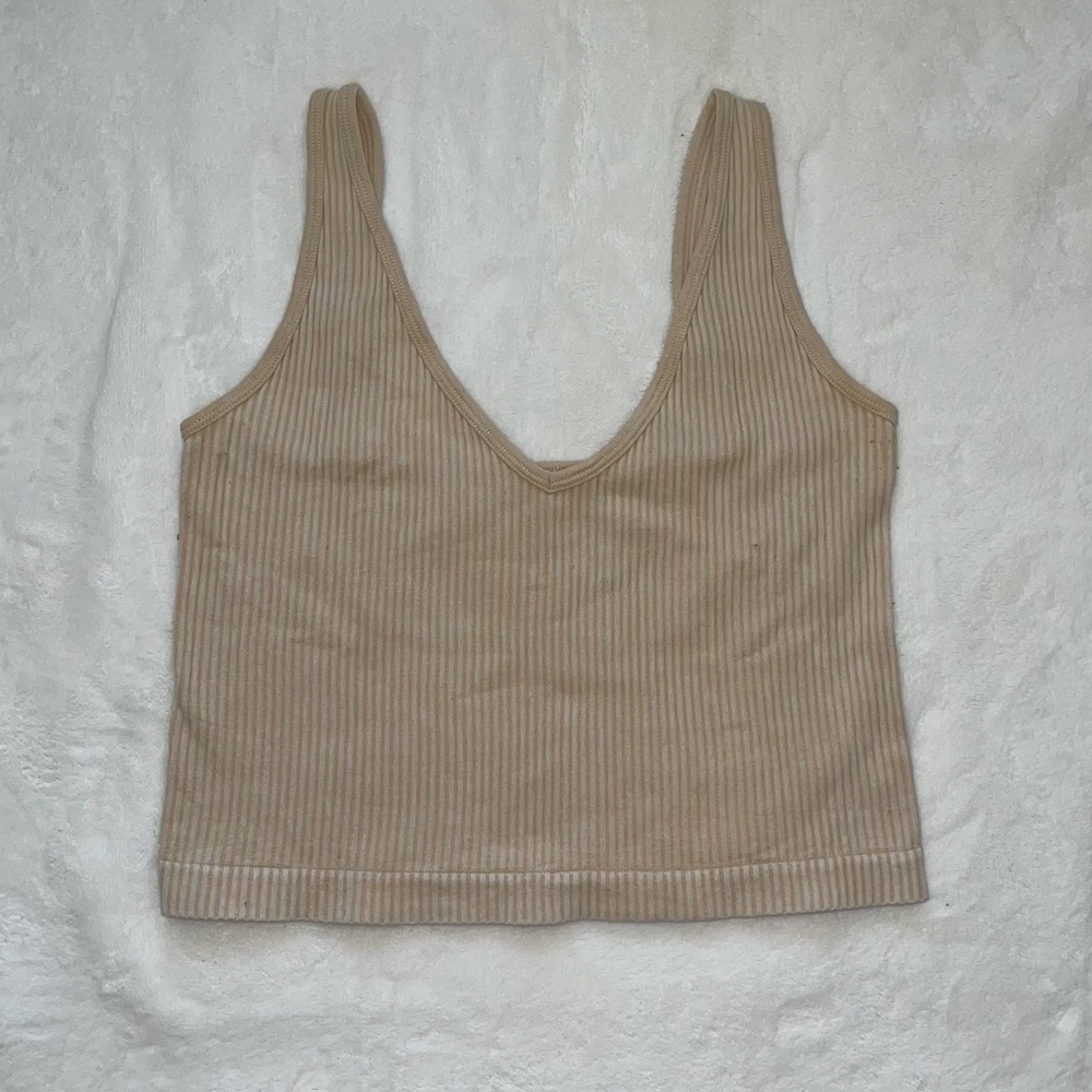 Tan Ribbed Crop Top - Picture 1 of 4